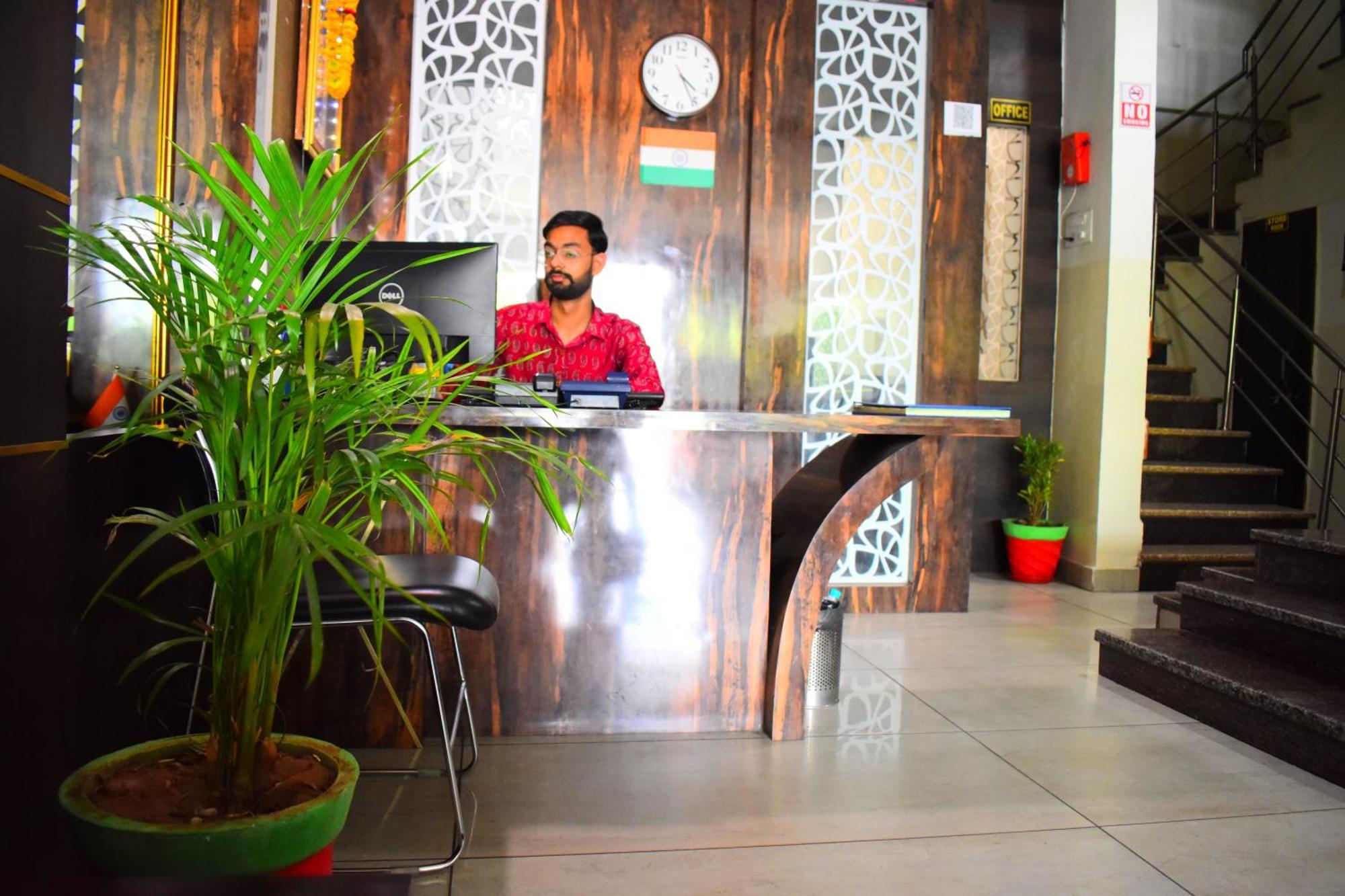 Hotel Vandana Palace Kota  Esterno foto
